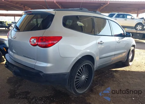 2010 Chevrolet Traverse Ls from USA, damaged, VIN 1GNLREED5AS154910